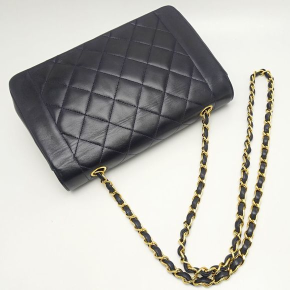 Chanel Matelasse Chain Shoulder Bag Diagonal Lambskin Navy - Picture 2 of 7